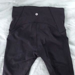 Train Times Lululemon Leggings